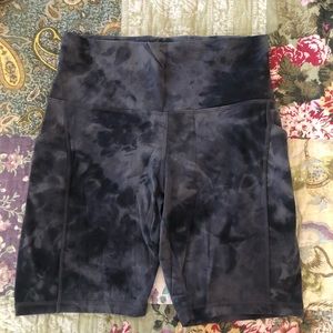 Lululemon biker shorts